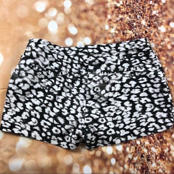 H&M shorts 10 - Picture 2 of 3